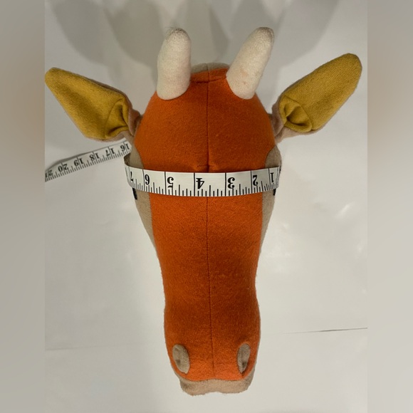 Giraffe Head 3D Wall Hanging Stuffed Animal Plush Orange Biege - Picture 8 of 10